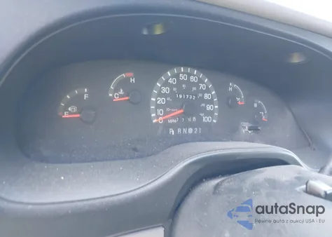 2000 Ford E-150 Commercial/Recreational z USA, uszkodzony, nr VIN 1FTRE14W4YHB45052